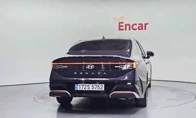 Hyundai Sonata 2024, 18428 км, за 31000000 KRW