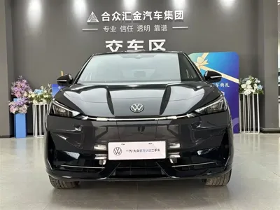 Volkswagen 06 2025, 22000 км, за 107899 CNY