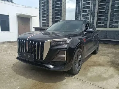 Hongqi Hongqi HS5 · 2023 год
