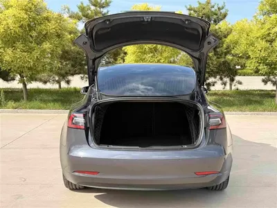 Tesla Model 3 2020, 34000 км, за 119800 CNY - фото 28