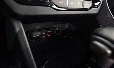 Kia Niro 2018, 132035 км, за 12200000 KRW - фото 27