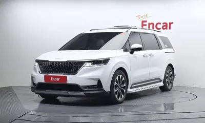 Kia Canival · 2023 год