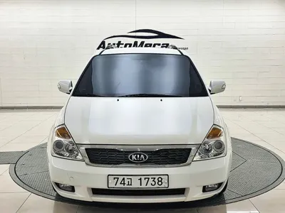 Kia Canival · 2014 год
