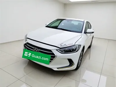 Hyundai Elantra · 2017 год