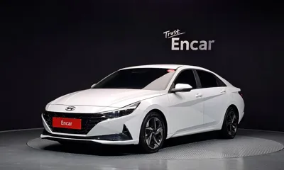 Hyundai Avante · 2022 год