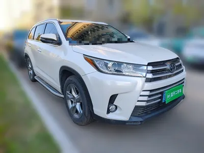 Toyota Highlander 2018, 104400 км, за 125519.27 CNY - фото 3