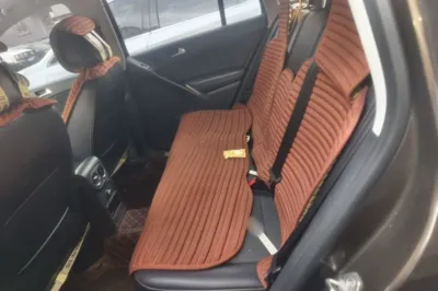 Volkswagen Tiguan 2016, 105000 км, за 50631.28 CNY - фото 14