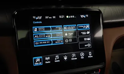 Maserati Quattroporte 2019, 60930 км, за 44000000 KRW - фото 16