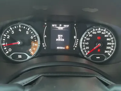Jeep Renegade 2017, 65500 км, за 26500 CNY - фото 14