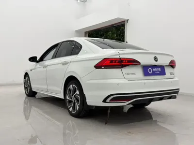 Volkswagen Bora 2022, 18800 км, за 79800 CNY