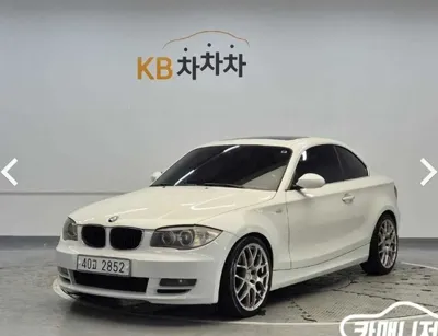 BMW 1-Series · 2009 год
