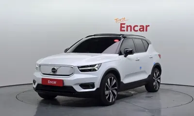 Volvo XC40 · 2022 год