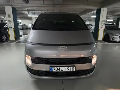 Hyundai Staria · 2026 год