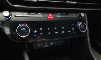 Hyundai Sonata 2024, 3540 км, за 27500000 KRW - фото 18