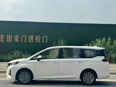 GAC Motor Trumpchi M6 2020, 29000 км, за 56800 CNY - фото 2