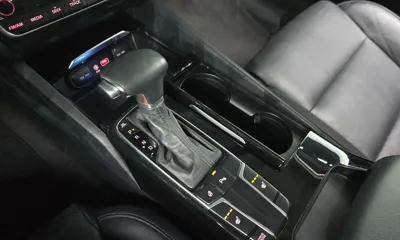 Kia K7 2017, 106386 км, за 11200000 KRW - фото 9
