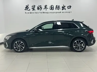 Audi A3 2022, 10000 км, за 137800 CNY