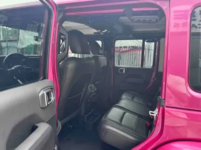 Jeep Wrangler 2024, 55000 км, за 232600 CNY - фото 7
