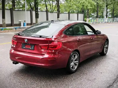 BMW 3 Series GT 2017, 80000 км, за 58800 CNY - фото 9