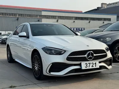 Mercedes-Benz C-Class 2023, 9000 км, за 188800 CNY