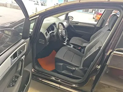 Volkswagen Golf Sportsvan 2016, 109600 км, за 36300 CNY - фото 16