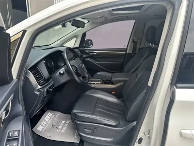 GAC Motor Trumpchi M8 2020, 69000 км, за 85800 CNY - фото 11