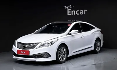 Hyundai Grandeur · 2015 год