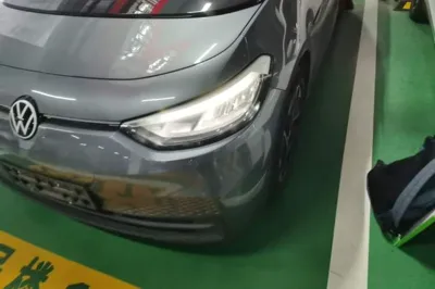 Volkswagen ID.3 2023, 82800 км, за 91534.66 CNY - фото 8