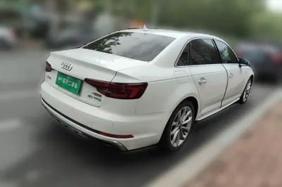 Audi A4L 2019, 98800 км, за 96667.12 CNY