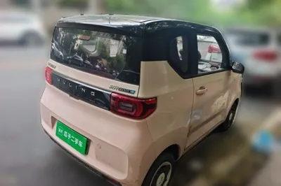 Wuling Hongguang MINIEV 2021, 36100 км, за 30667.65 CNY