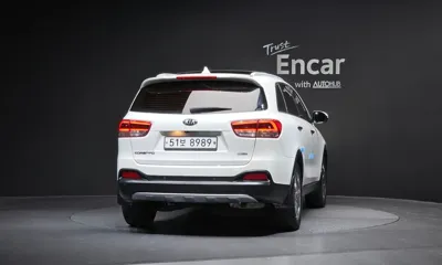 Kia Sorento 2015, 128460 км, за 13000000 KRW