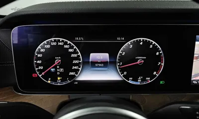 Mercedes-Benz E-Class 2019, 97943 км, за 24900000 KRW - фото 8