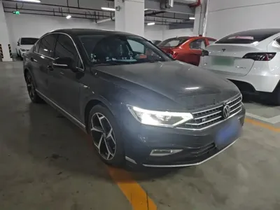 Volkswagen Magotan 2023, 64900 км, за 115100 CNY - фото 4