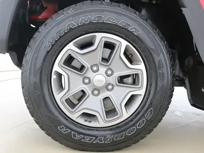 Jeep Wrangler 2016, 128000 км, за 139800 CNY - фото 10