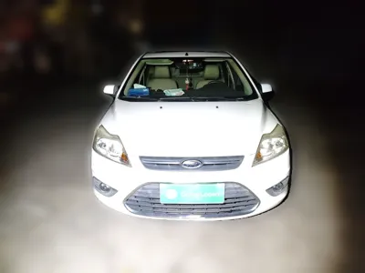 Ford Focus 2013, 68500 км, за 20133.09 CNY - фото 2