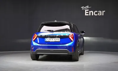 MINI Cooper 2025, 6564 км, за 32900000 KRW