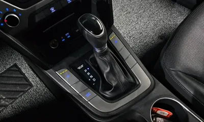Hyundai Avante 2017, 180879 км, за 6900000 KRW - фото 9