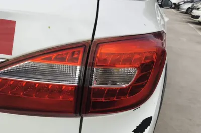 Dongfeng Aeolus AX3 2016, 56600 км, за 24549.08 CNY - фото 9