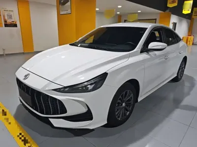 MG MG5 2025, 10400 км, за 56500 CNY