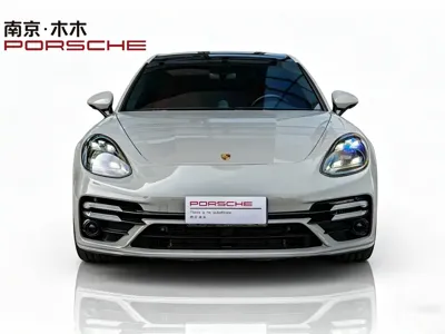 Porsche Panamera 2022, 25000 км, за 648000 CNY