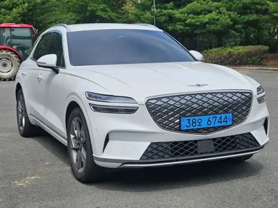 Genesis GV70 2022, 68090 км, за 46990000 KRW