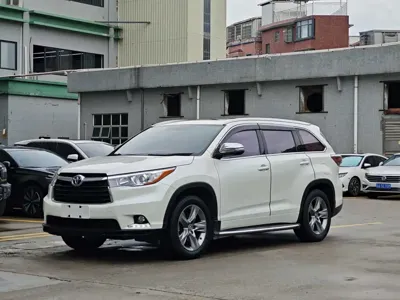 Toyota Highlander · 2016 год