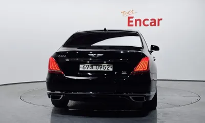 Genesis EQ900 2016, 107866 км, за 21500000 KRW