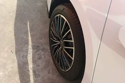 BYD Han 2023, 32400 км, за 118024.16 CNY