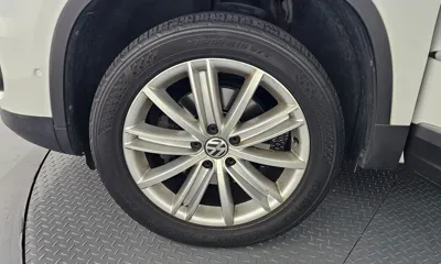 Volkswagen Tiguan 2016, 120257 км, за 12900000 KRW - фото 5