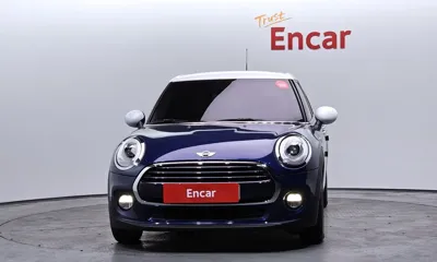 MINI Cooper 2018, 67442 км, за 11300000 KRW