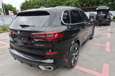 BMW X5 2022, 63400 км, за 389333.3 CNY - фото 6
