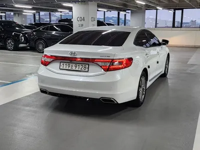 Hyundai Grandeur 2016, 210418 км, за 5800000 KRW