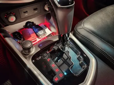 KG_Mobility_Ssangyong TIBOLI 2015, 126330 км, за 3900000 KRW - фото 9