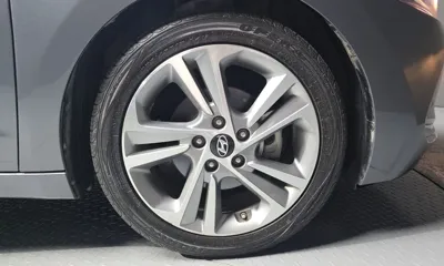 Hyundai Avante 2018, 80080 км, за 9900000 KRW - фото 21